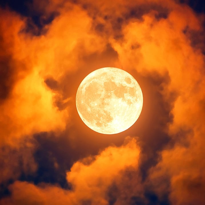 The Full Moon In Aries Of October 1, 2020